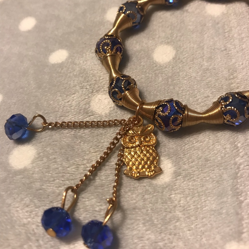 2 bracelets - Picture 2 of 4